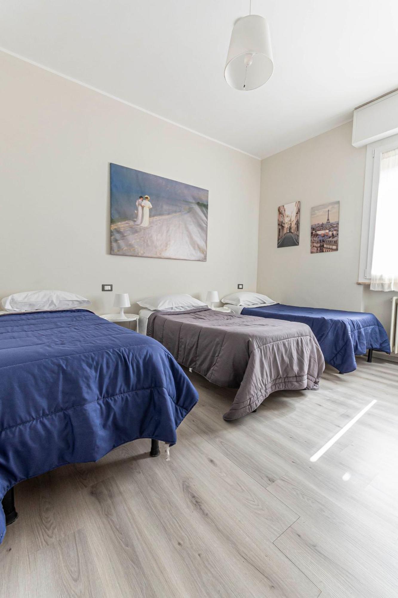 Fare Bnb - Room Del Parco Reggio Emilia Exterior foto